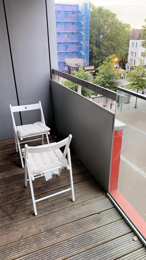 Tee Sweetlux Apartament Londra